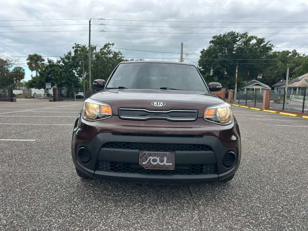 
								Kia Soul full									